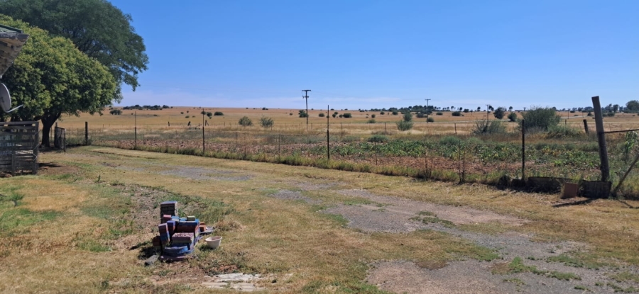 To Let 3 Bedroom Property for Rent in Vaalbank Free State